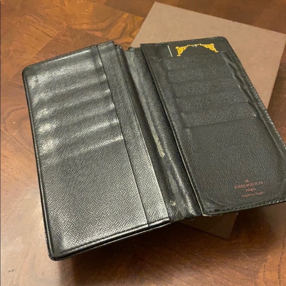 Louis. Hutton Bifold Wallet Vintage EPI Black - Picture 2 of 4